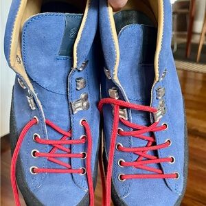 Blue waterproof Paraboots; men’s 6.5 / women’s 8